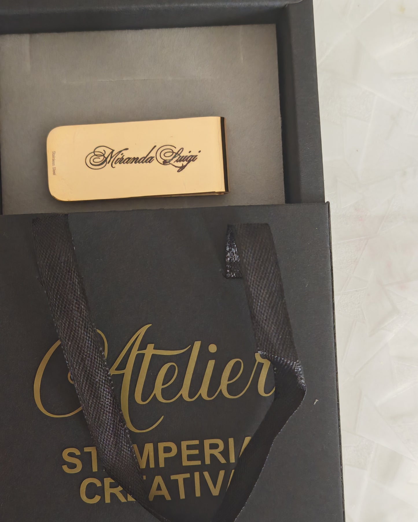 FERMA SOLDI CON INCISIONE PERSONALIZZATA