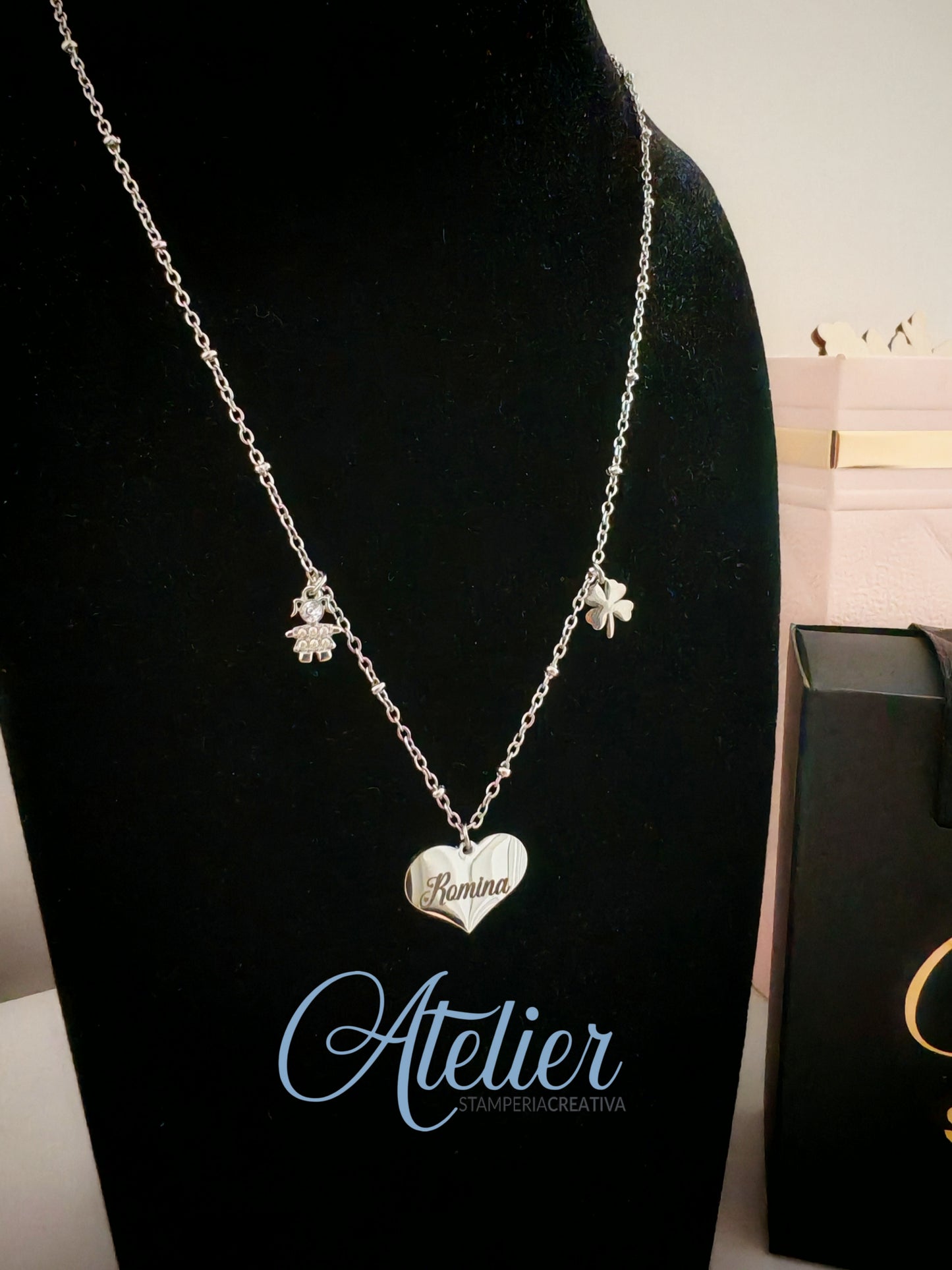 Collana charms con cuore